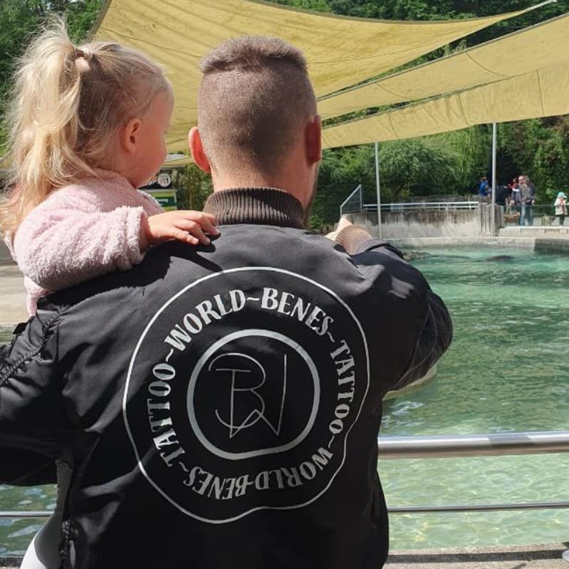 Bene – Tattoo Artist